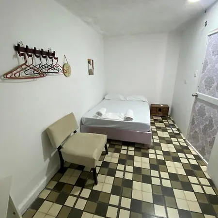 Familiar Guest house
